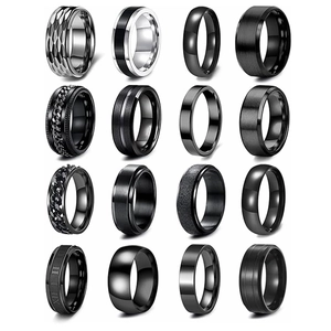 16er-Set Titanstahlringe für Herren mit polierten, gebürsteten und Ketten-Designs