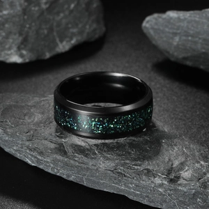 Vintage Men Black Titanium Steel Ring With Green Starry Sky Inlay 8mm Polished Bevel Edge Band Fashion Unisex Jewelry Gift
