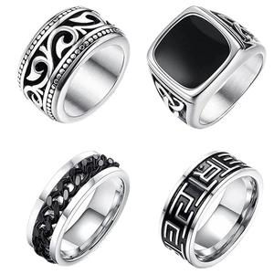 4-piece vintage titanium steel ring set with Celtic knots and black signet designs