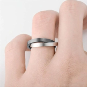 Minimalist double interlocking titanium steel rings with matte black and silver finish