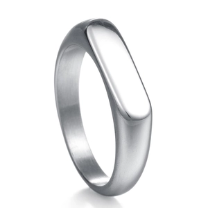 Macro shot of 4mm polished titanium steel ring showing smooth metal surface and sleek edges