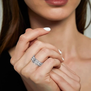 Wide 304 stainless steel spinning ring with double row of pavé crystals for women