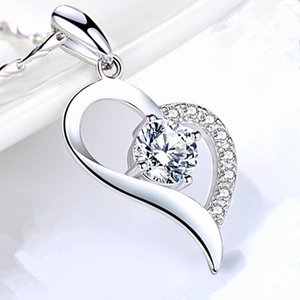 925 Sterling Silver Heart Pendant Necklace For Women Zirconia Inlaid Romantic Sweet Hollow Design Chain Necklace Jewelry Gift