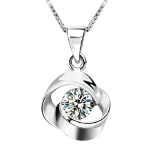Collana in argento S925 con pendente a cuore rotante, zircone tondo e catena a scatola