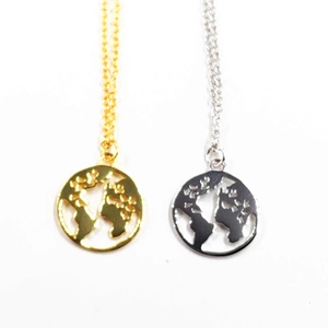 Collier avec pendentif carte du monde en argent 925 sterling doré et argenté