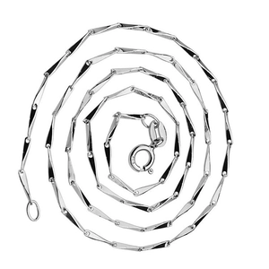 Polished S925 sterling silver twisted chain necklace with secure spring clasp and logo
