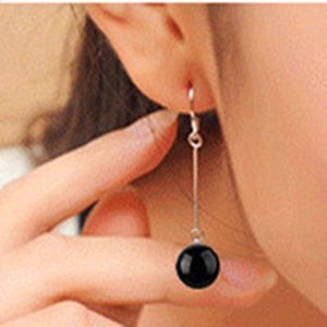 925 sterling silver tassel drop earrings with black agate beads on female model