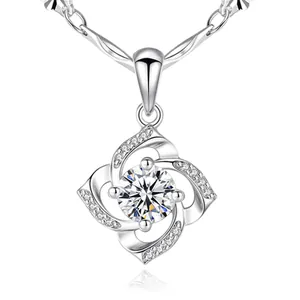 925 Sterling Silver Four Leaf Clover Pendant Necklace For Women Sparkling Rhinestone Inlaid Fashion Charm Pendant Only