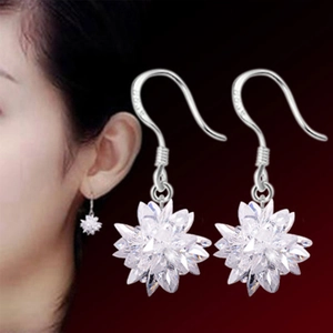 Elegant 925 sterling silver snowflake drop earrings with sparkling zircon crystals