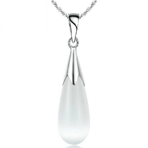 Collier en argent S925 avec un pendentif en forme de larme en pierre d'œil de chat naturel