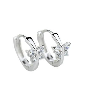 Elegante S925 sterling zilveren vlinder oorringen met fonkelende zirkonia steentjes