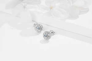 Macro shot of S925 sterling silver halo stud earrings with brilliant round cut cubic zirconia