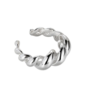 Minimalist 925 sterling silver twisted chain ring with polished rope texture for women