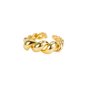 Golden 925 sterling silver croissant ring with a twisted chain design and adjustable opening