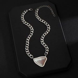 Collier Chaîne Cubaine en Acier Inoxydable Hip Hop Streetwear Avec Pendentif Cœur Incrustation de Perle Artificielle Bijoux Femme Homme