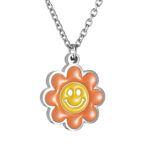 Collier en acier titane avec un pendentif fleur orange vif et un visage souriant jaune