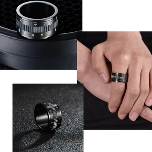 Bague rotative industrielle en acier titane noir avec gravure d'échelle mécanique pour homme