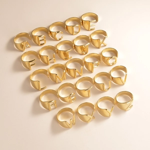 Lot de 26 bagues ouvertes avec lettres dorées en acier inoxydable pour bijoux personnalisés