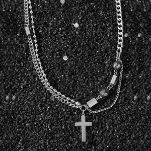 Collier double couche en acier inoxydable avec pendentif croix sur pierre noire