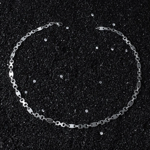 Men's hip-hop stainless steel chain necklace with oval and H-link stitching design