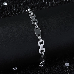 Mens hip hop stainless steel bracelet with oval plate and H-shaped geometric chain links