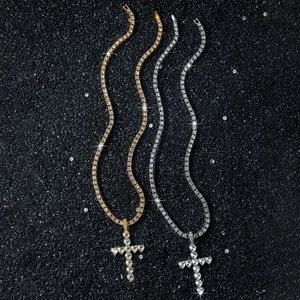 Colliers tennis hip hop avec pendentifs en forme de croix en cristal cœur givré