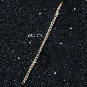 Detailed view of 20.5 cm gold tennis bracelet with multi-row white zircon inlay