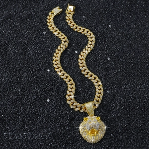 Hip hop gold lion head pendant necklace with iced-out crystals on cuban chain