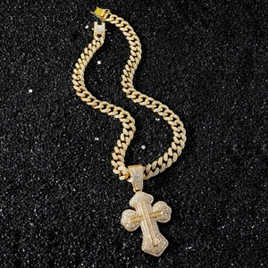 Collana con Pendente a Croce Iced Out Uomo in Lega di Zinco con Strass Catena Cubana Gioielli Hip Hop Personalità Oro Argento