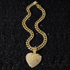 Herren Iced Out Strass Herz Anhänger Halskette Hip-Hop Legierung Panzerkette Herzschloss Punk Street Style Schmuck