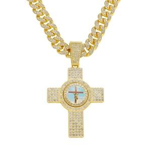 Hip Hop Iced Out Cross Pendant Necklace For Men Zinc Alloy Rhinestone Religious Jesus Pattern Cuban Link Chain Jewelry