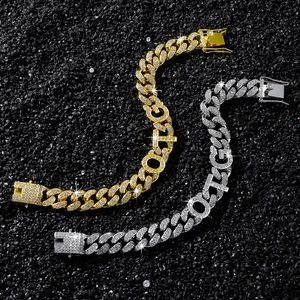 Bracelets Cuban Link 13mm glacés en or et argent avec breloques lettres OTG stylées