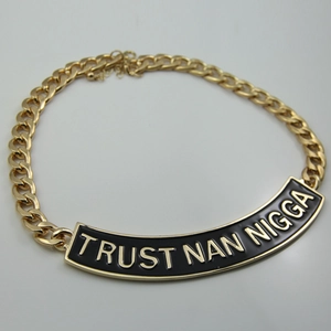Collier chaîne cubaine dorée hip-hop avec pendentif émaillé TRUST NAN NIGGA noir
