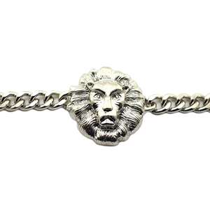 Silver cuban chain bracelet featuring a vintage lion head relief with high-quality metallic luster