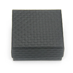 Portagioie Quadrato in Carta Goffrata Nera per Collana Bracciale Anello Confezione Regalo Minimalista Con Inserto in Schiuma