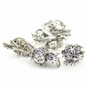 Set of 5 vintage owl-shaped hollow locket pendants for DIY necklaces and jewelry making