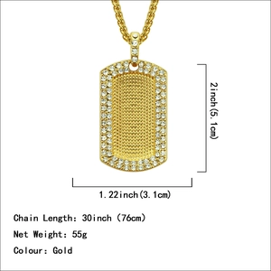 Collana con ciondolo militare dorato con strass brillanti e catena a spiga per uomo
