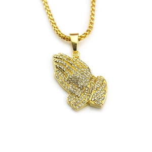 Collier pendentif mains en prière Hip Hop avec cristaux brillants et chaîne dorée