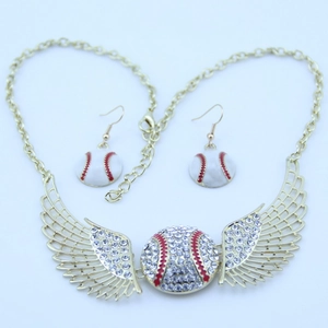 Set di Gioielli Baseball Ala Strass in Lega di Moda Set Orecchini Collana Placcati Oro Sportivi Catena Clavicola Corta Donna