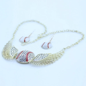Set gioielli baseball con collana di strass scintillanti e orecchini ad ala abbinati