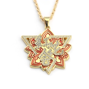 Collier hip hop avec pendentif souvenir en émail rouge et strass sur chaîne torsadée