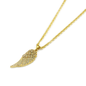 Pendentif ailes d'ange dorées avec diamants brillants et chaîne torsadée style hip hop