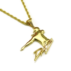 Hip-hop gouden hanger met honkbalspeler silhouet, handtekening en gedraaide touwketting