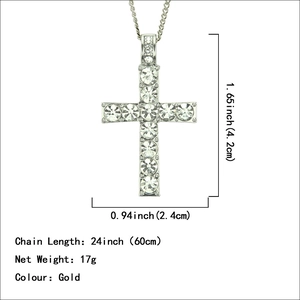 Spécifications du pendentif croix serti de pierres avec dimensions et longueur de chaîne