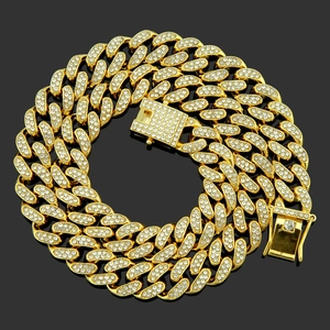 Collier chaîne cubaine dorée hip hop sertie de cristaux brillants pour hommes