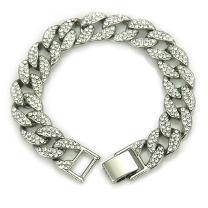 Bracelet gourmette Cuban Link pour homme avec strass pavés et placage argent brillant