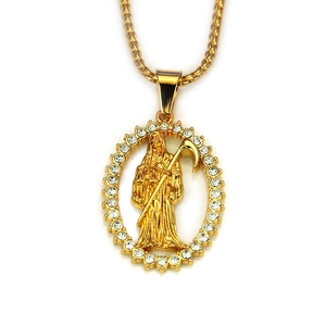 Hip hop Santa Muerte pendant with sparkling rhinestones and golden box chain for men
