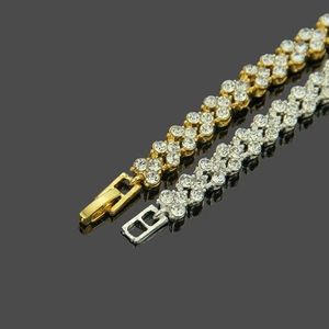 Fashion minimalist ladies bracelets with sparkling rhinestones in gold and silver finish