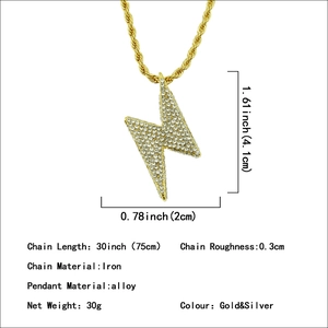 Pendentif éclair hip-hop avec strass brillants et chaîne torsadée dorée pour hommes