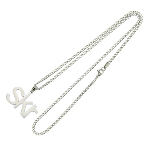 Collier avec pendentif lettre SKT minimaliste en acier titane poli et chaîne gourmette